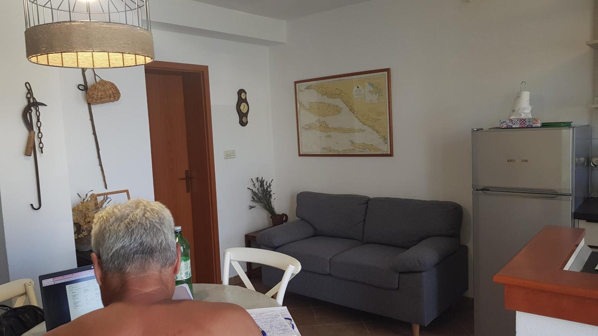 Holiday House Jakov Gdinj Rum bild